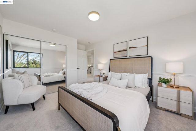 1039 Hopkins Way, Pleasanton, CA 94566