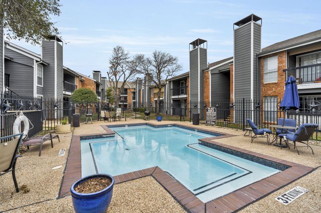 18333 Roehampton Drive 1323, Dallas, TX 75252