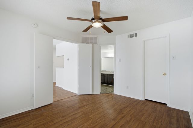 18333 Roehampton Drive 1323, Dallas, TX 75252