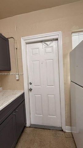 646 NW 14th Ter APT EAST, Fort Lauderdale, FL 33311