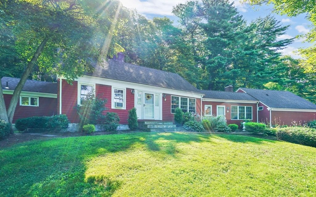 68 Monson Rd, Wilbraham, MA 01095
