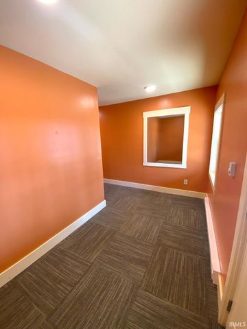 956 SW C Street, Linton, IN 47441