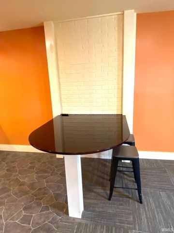 956 SW C Street, Linton, IN 47441