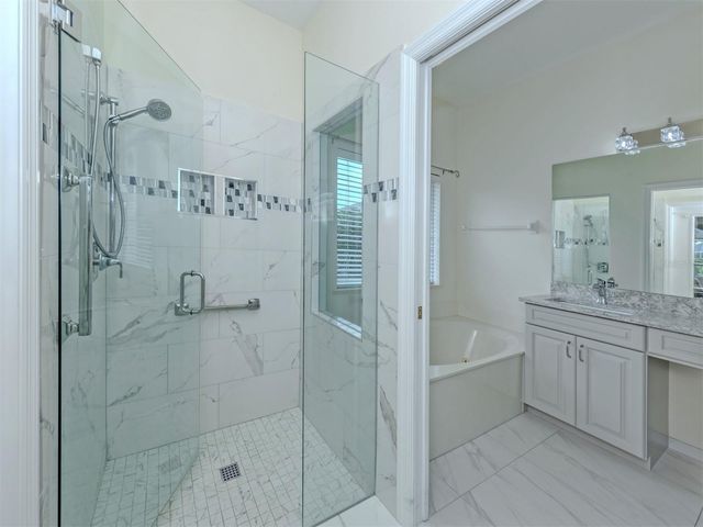 304 LANGHOLM DRIVE, Venice, FL 34293