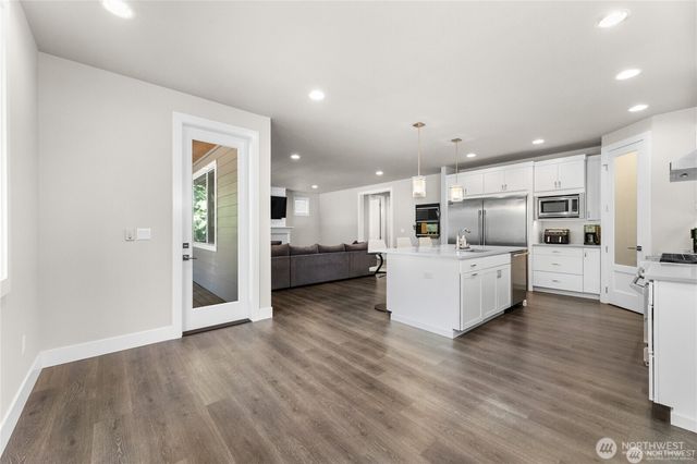 7780 53rd Place, Gig Harbor, WA 98335