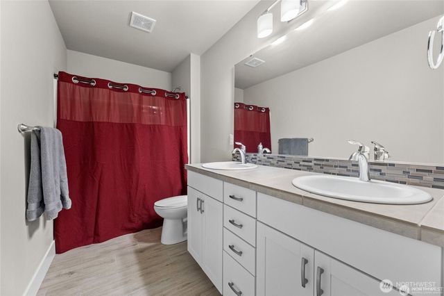 7780 53rd Place, Gig Harbor, WA 98335