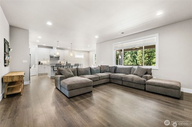 7780 53rd Place, Gig Harbor, WA 98335