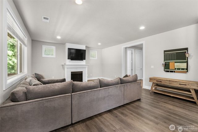 7780 53rd Place, Gig Harbor, WA 98335