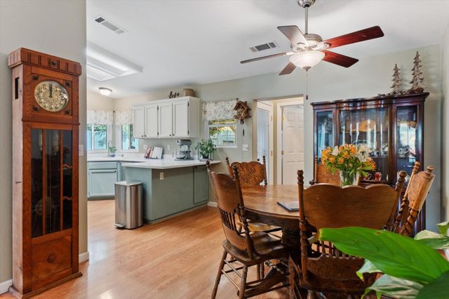 2945 Silo Court, Anderson, CA 96007