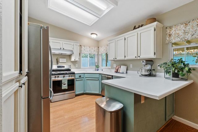 2945 Silo Court, Anderson, CA 96007