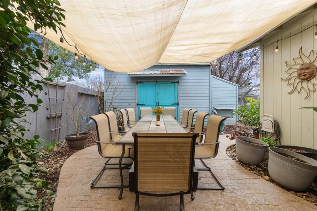 2945 Silo Court, Anderson, CA 96007