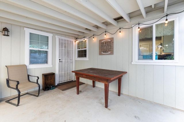 2945 Silo Court, Anderson, CA 96007