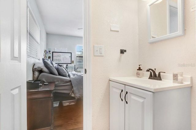 903 N PARK ROAD, Plant City, FL 33563