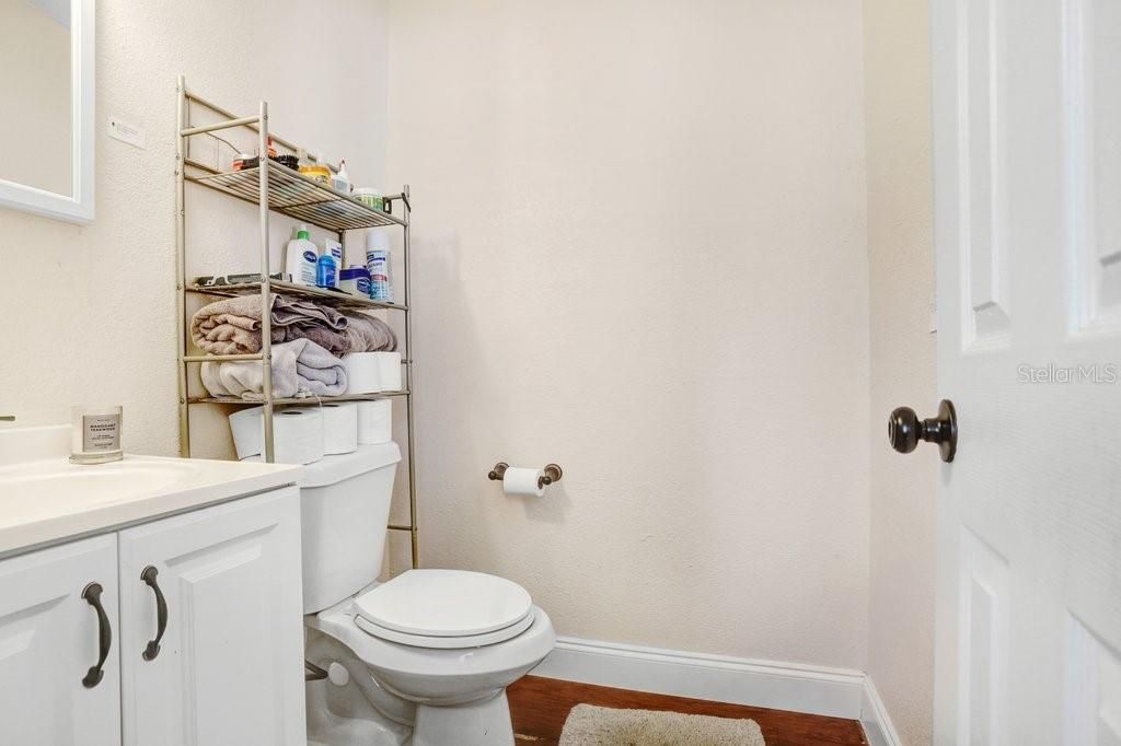 Image 17 of property listing at 903 N PARK ROAD, Plant City, FL 33563