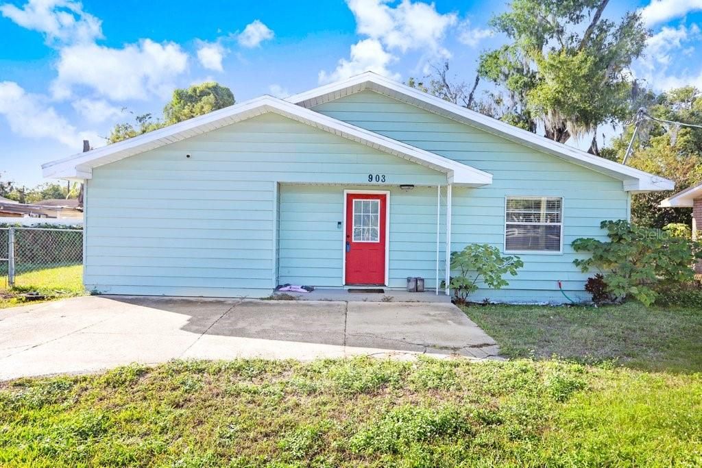 Image 27 of property listing at 903 N PARK ROAD, Plant City, FL 33563