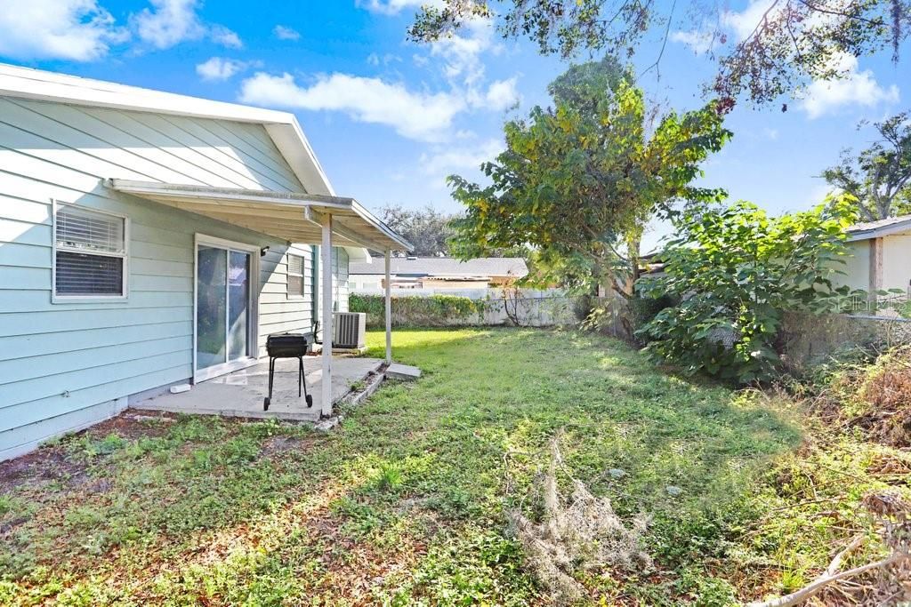 Image 29 of property listing at 903 N PARK ROAD, Plant City, FL 33563