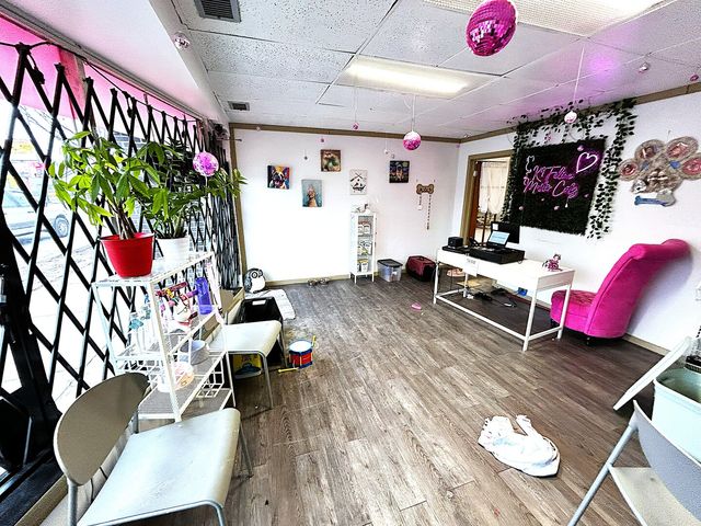 3620 W Division Street, Chicago, IL 60651