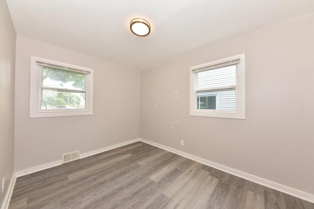 5335 N 68th STREET, Milwaukee, WI 53218