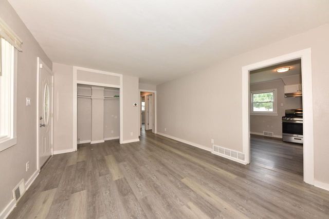 5335 N 68th STREET, Milwaukee, WI 53218