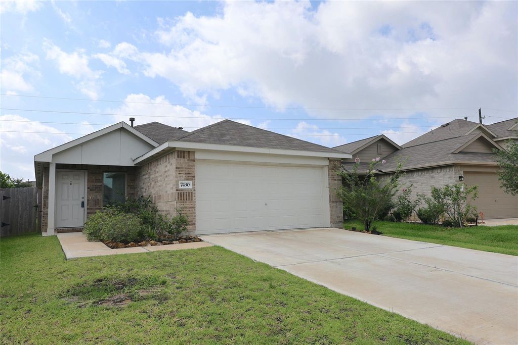 7430 Clover Chase Drive, Katy, TX 77493