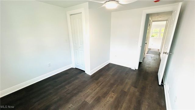 106 E Liberty Street, Girard, OH 44420