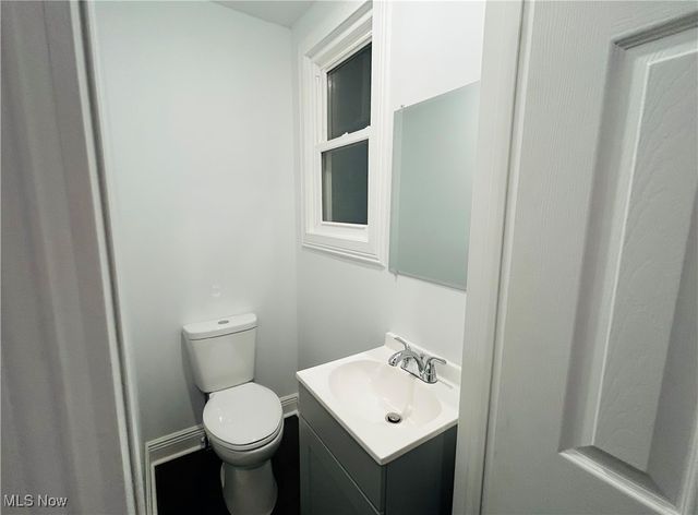 106 E Liberty Street, Girard, OH 44420