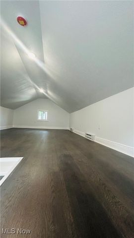 106 E Liberty Street, Girard, OH 44420