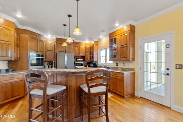 1625 Lick Hollow Road, Greeneville, TN 37743
