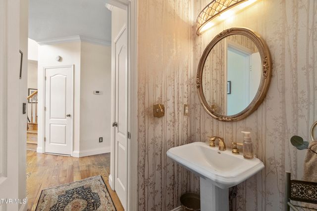 1625 Lick Hollow Road, Greeneville, TN 37743