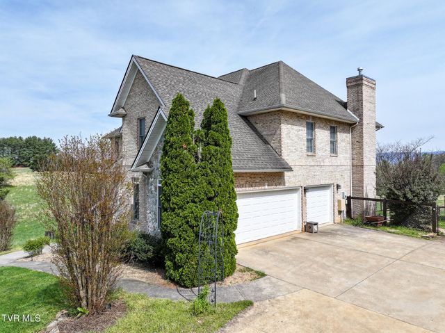1625 Lick Hollow Road, Greeneville, TN 37743