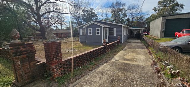 809 BUNCHE Avenue, Prattville, AL 36067