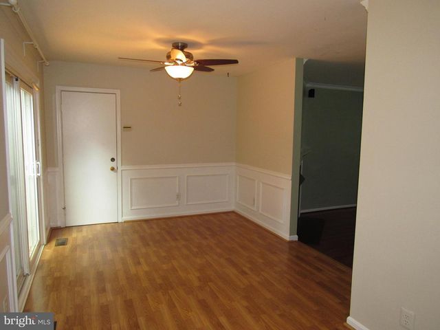 5606 LIGHT INFANTRY DR, Burke, VA 22015