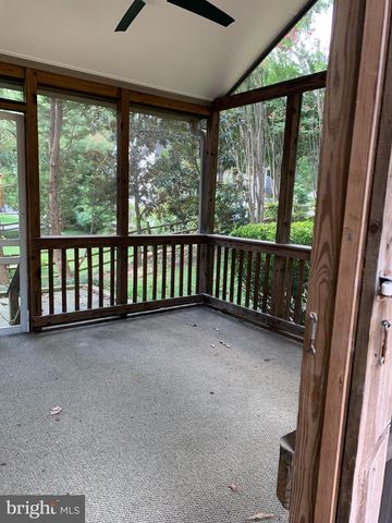 5606 LIGHT INFANTRY DR, Burke, VA 22015