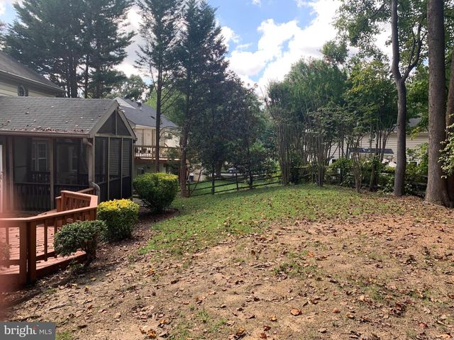 5606 LIGHT INFANTRY DR, Burke, VA 22015