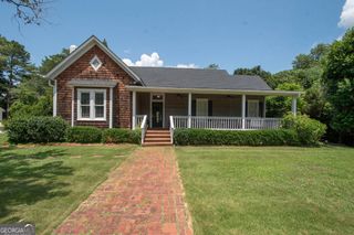 312 Country Club Road, Lagrange, GA 30240