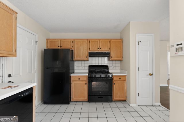 1011 Hillsborough Chse, Kennesaw, GA 30144