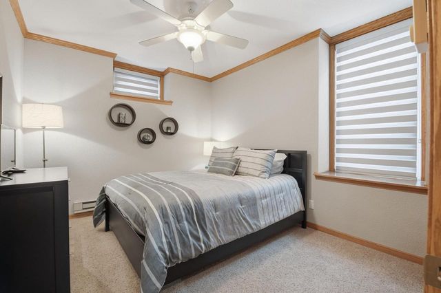 N42W33420 Glen View COURT, Nashotah, WI 53058