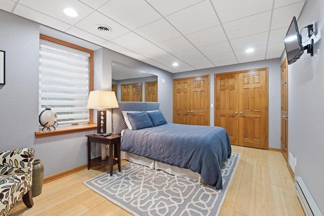 N42W33420 Glen View COURT, Nashotah, WI 53058
