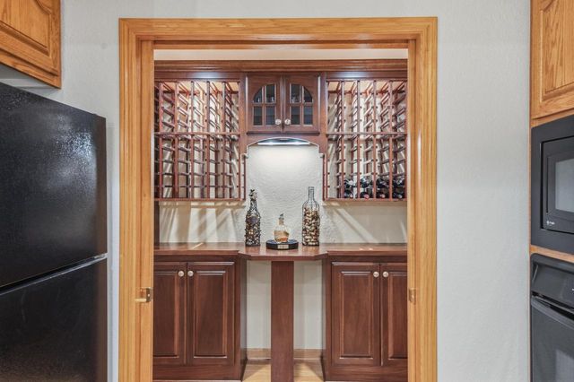 N42W33420 Glen View COURT, Nashotah, WI 53058