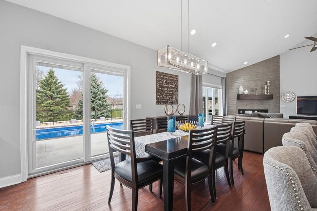 N42W33420 Glen View COURT, Nashotah, WI 53058
