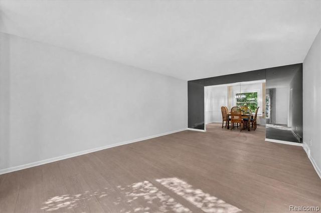 29653 Club House Lane, Farmington Hills, MI 48334