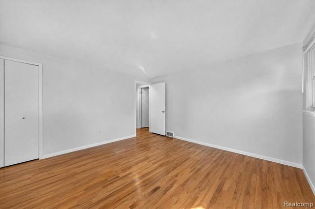 29653 Club House Lane, Farmington Hills, MI 48334