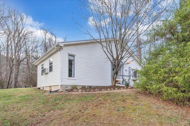 7346 Old Mill RD, Roanoke, VA 24018