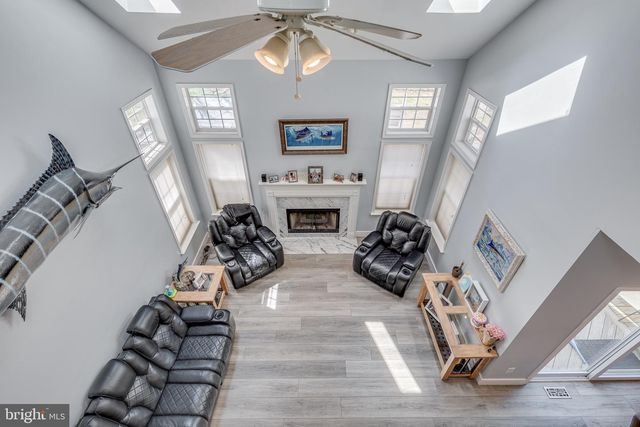 420 TUCKERTON ROAD, Medford, NJ 08055