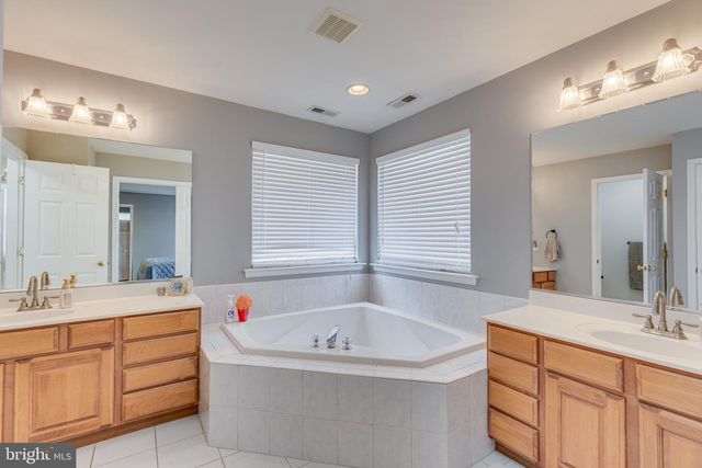 420 TUCKERTON ROAD, Medford, NJ 08055