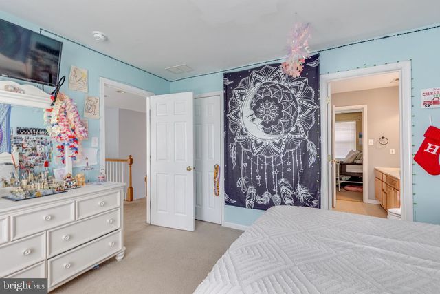 420 TUCKERTON ROAD, Medford, NJ 08055