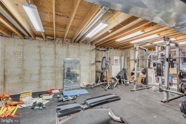 420 TUCKERTON ROAD, Medford, NJ 08055