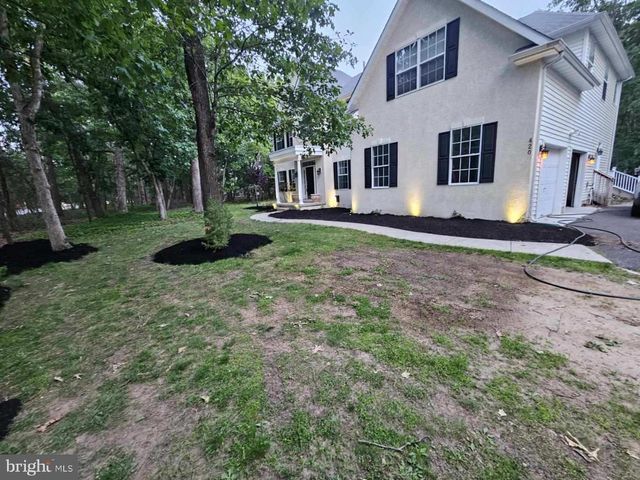 420 TUCKERTON ROAD, Medford, NJ 08055