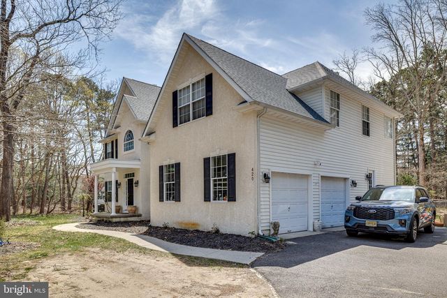420 TUCKERTON ROAD, Medford, NJ 08055