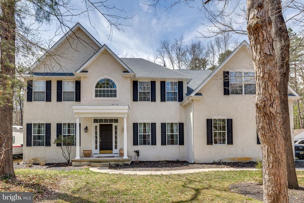 420 TUCKERTON ROAD, Medford, NJ 08055